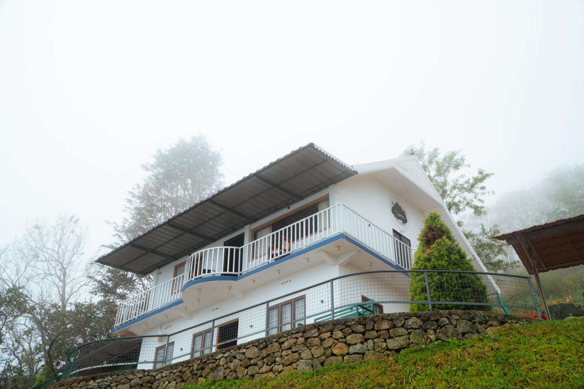 Vila Palkulam Heights Kumudi Exteriér fotografie